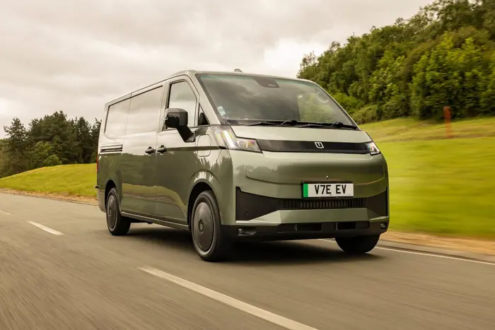 Farizon V7E electric van displayed at Automotive Management Live