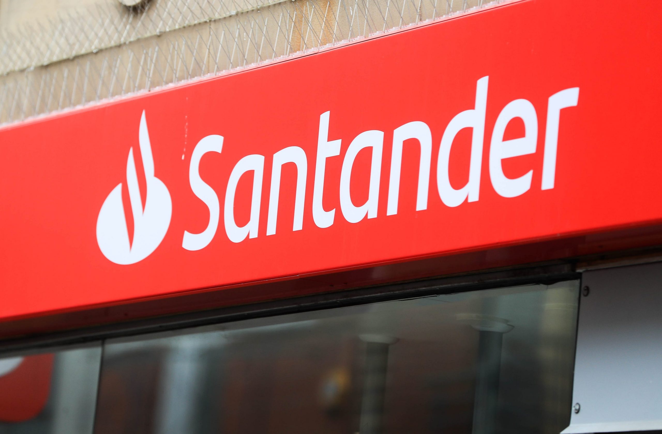 Santander corporate logo