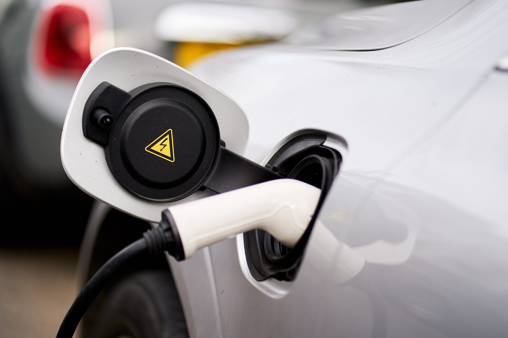 Why are used EV prices hitting record growth in July? – Autotrader insights